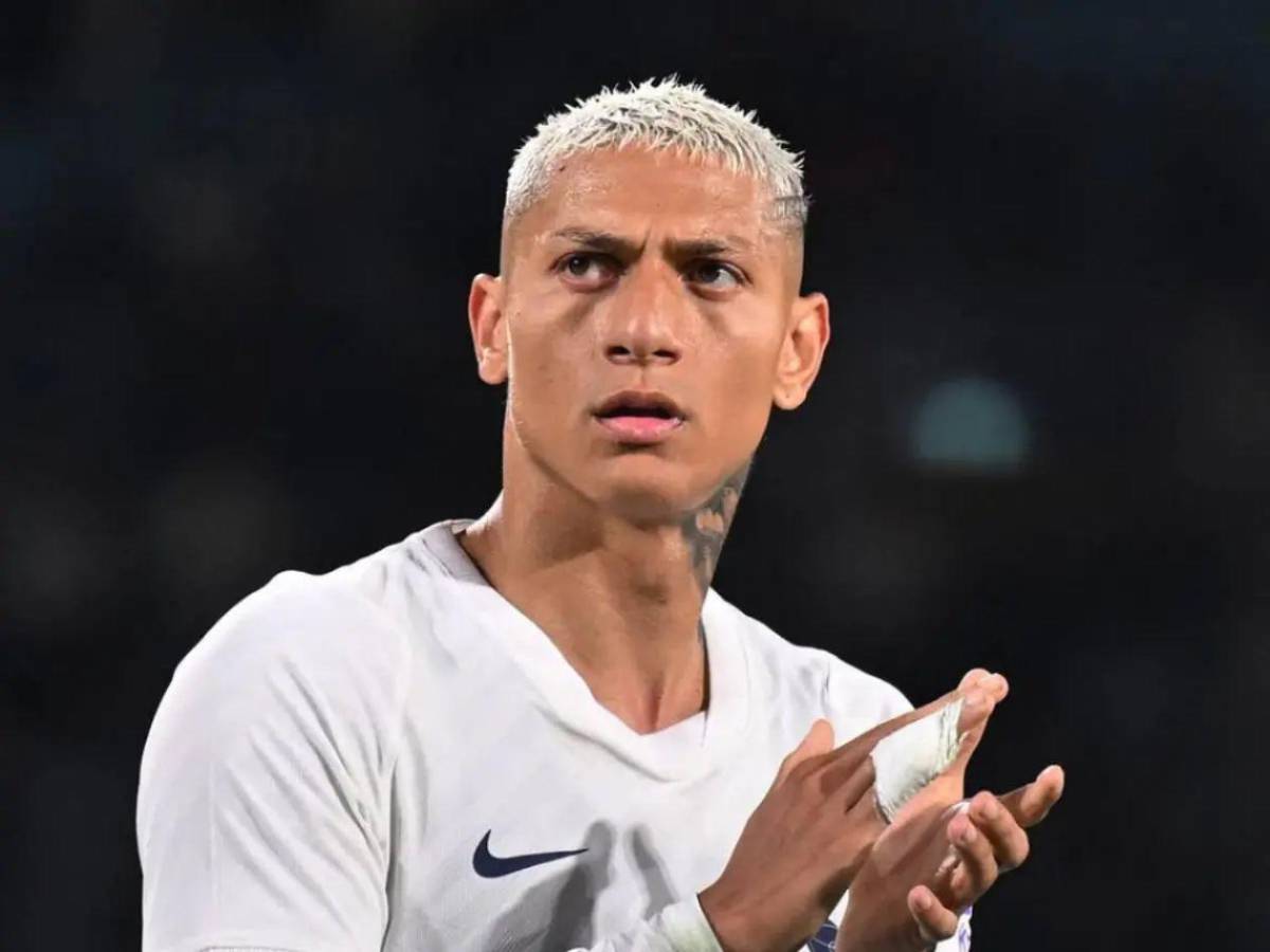 Deja al Real Madrid, Barcelona firma a jugador y revelan salida de Julián