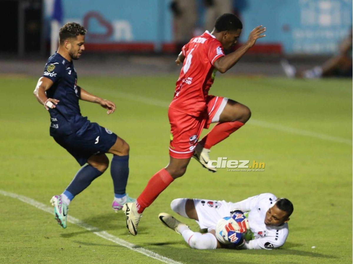 Novia de Auzmendi rompe en llanto, fiesta del Motagua en Copa Centroamericana y Carrasquilla se hizo presente