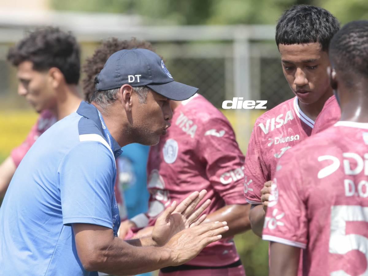 Milton Jocón Reyes es el entrenador de las reservas especiales de Motagua.