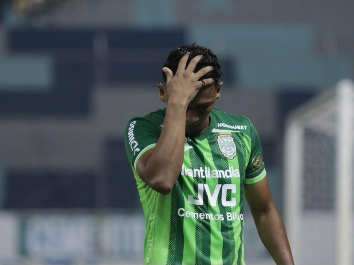La polémica roja de Armando Castro al Marathón, llanto de futbolista, la mejor atajada del Clausura y tristeza en Marathón