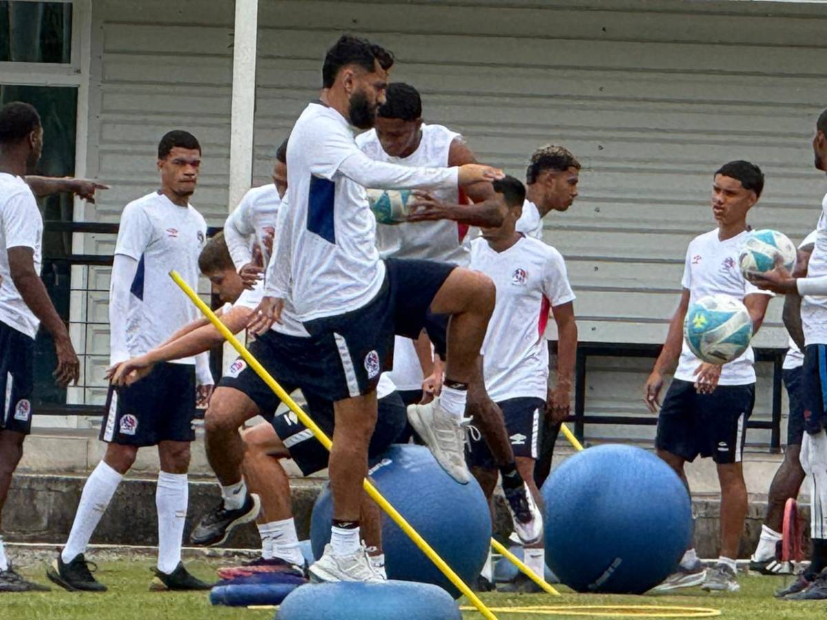 Eduardo Espinel lo tiene listo para ser titular y así quieren dan el primer golpe ante Marathón en el Olímpico