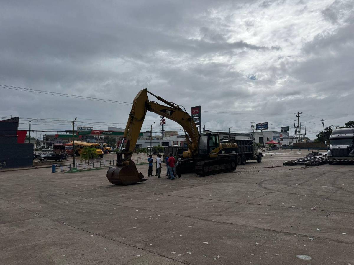 Estadio Juan Ramón Brevé es cerrado para iniciar los trabajos de cambio de su engramillado; así empieza su remodelación