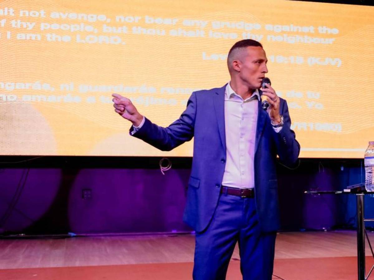 El jugador que fue campeón con Motagua, disputó Juegos Olímpicos con Honduras, pero una mala operación le cambió la vida