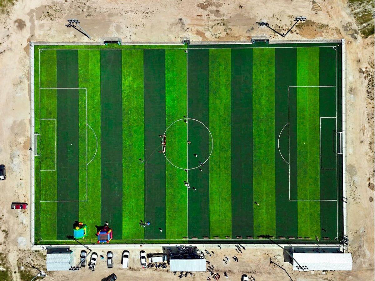 ¡Para 32 mil habitantes! Condepor da el visto bueno para inaugurar moderna cancha en Dulce Nombre de Culmí, Olancho