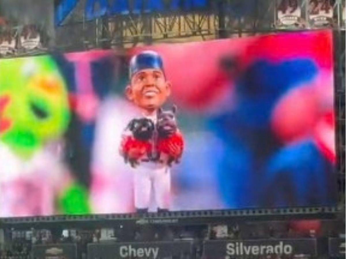 ¡En pantalla gigante! Mauricio Dubón y su descomunal ovación en su regreso a Houston