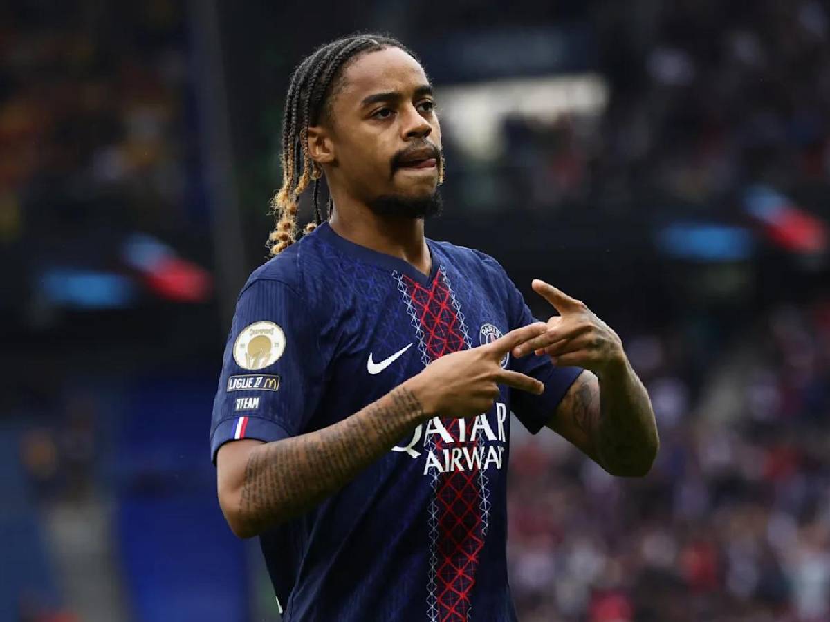 Estrella pide salir del Real Madrid, crack se queda en el Barça y futuro de Vinicius