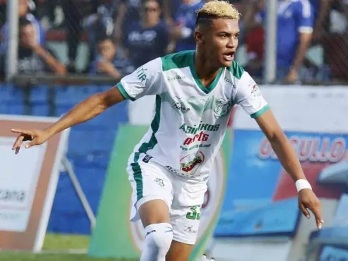 La historia de Kervin Arriaga: de casi perder el pie a llegar a la Champions League