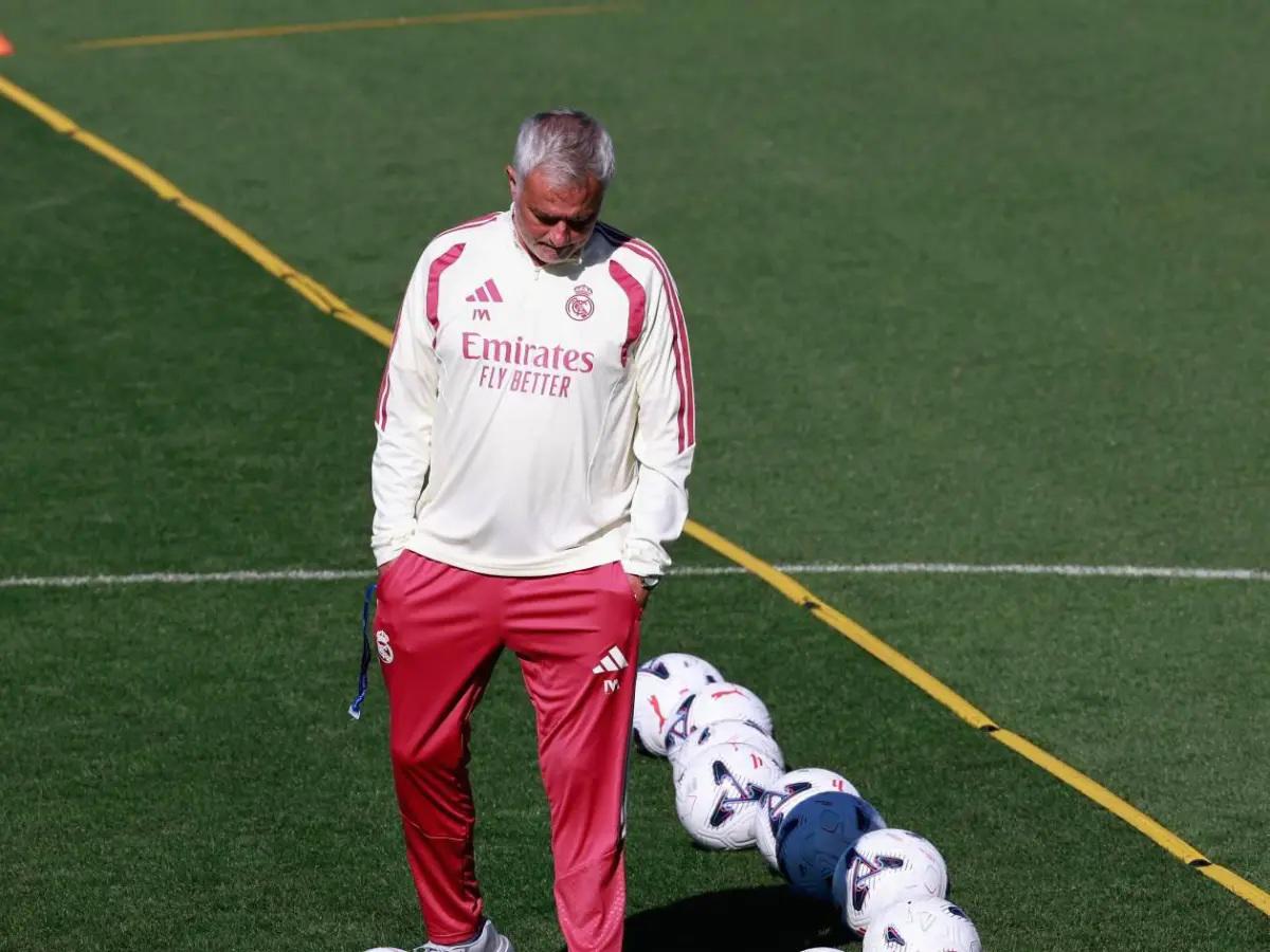 Mou prefiere a Bellingham: la reacción de Mbappé a la decisión del DT del Real Madrid