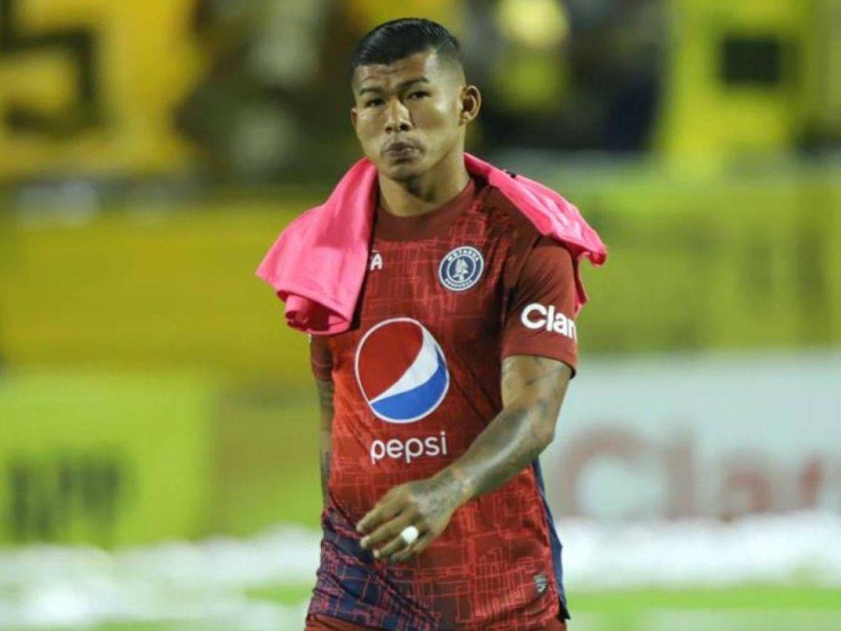 Dos renunciaron en pleno torneo: Los 25 grandes fiascos del Apertura 2023 de la Liga Nacional de Honduras