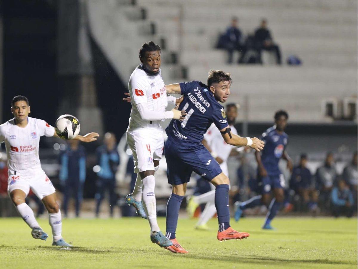 ¡Troglio haría dos cambios! Así sería el reestructurado Olimpia ante Motagua por la copa de campeón del Apertura