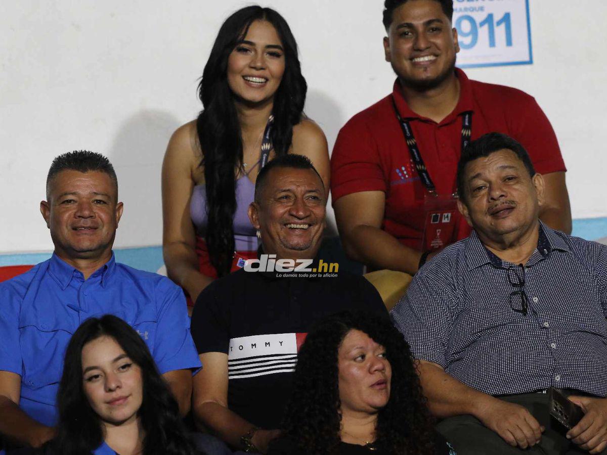 No se vio en TV: Los “colados” del Olancho, las barbies del Motagua, fiebre motagüense y Reinaldo Rueda apareció en el Nacional