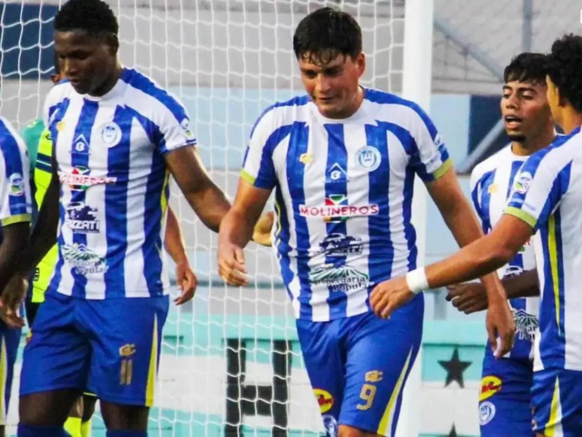 Se revela el motivo por el que Supremo y La More no compraron al Victoria y la cantidad de millones que deben