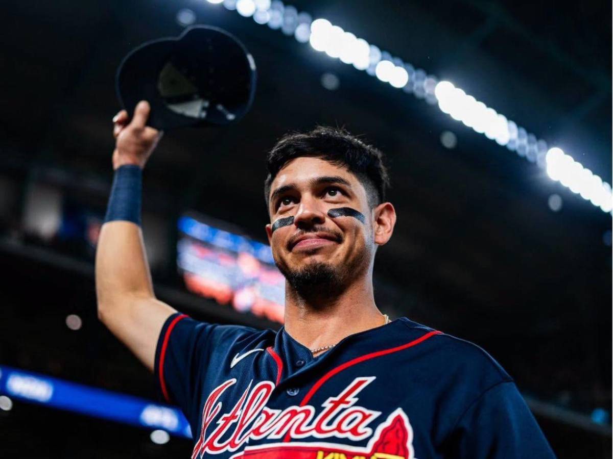 ¡En pantalla gigante! Mauricio Dubón y su descomunal ovación en su regreso a Houston