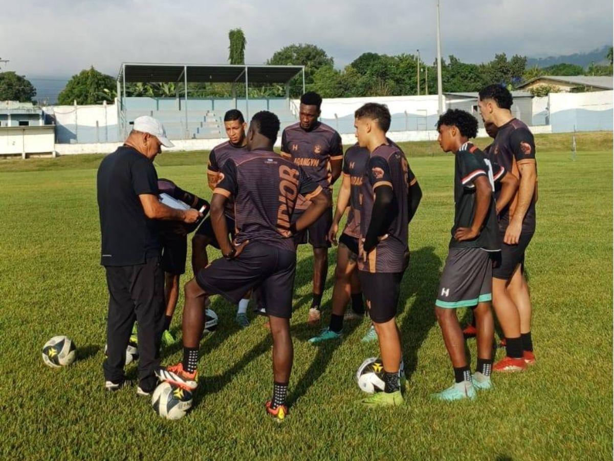 Reconocido equipo de la Liga de Ascenso de Honduras desciende en pleno inicio del Clausura: revelan las razones