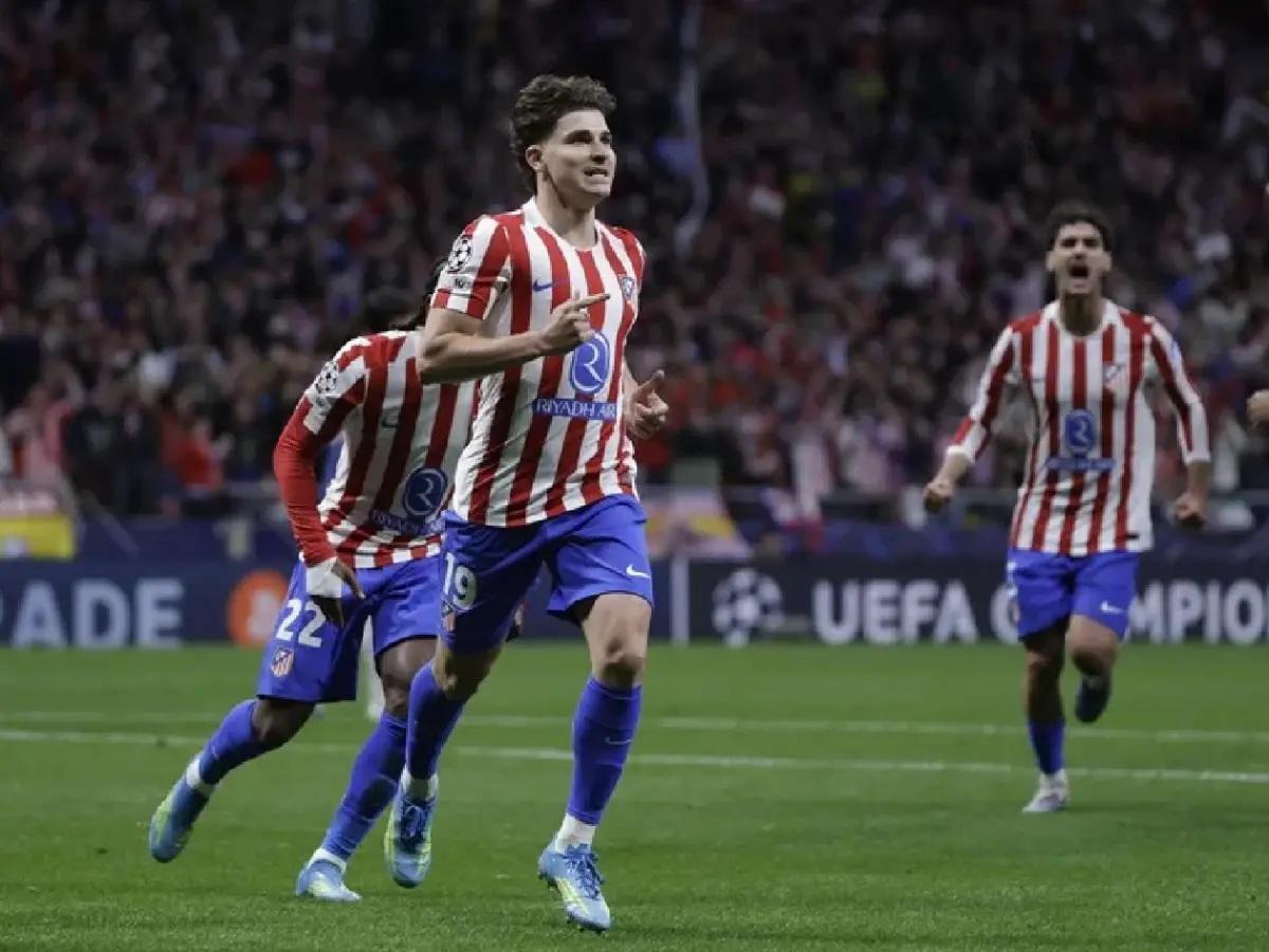 La decisión de Barcelona con Julián Álvarez y el fichaje que cerraron por 29 milones
