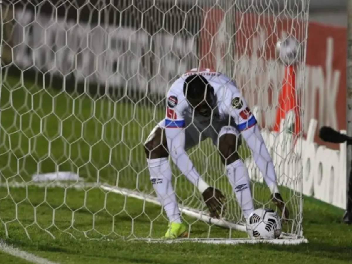 Dos están en segunda y solo 8 siguen en el equipo: qué fue del último Olimpia que jugó ante América en Tegucigalpa