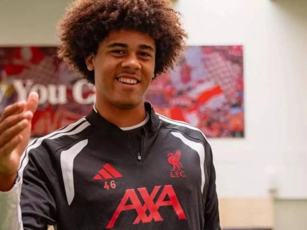 El nuevo '9' que quiere el Barca tras el no de Julián y fichaje en el Real Madrid