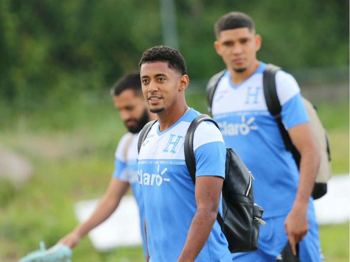 Hermosa bebé le robó el corazón a Alexy Vega y ambientazo en el CAR: Así fue el último entreno de la Selección de Honduras