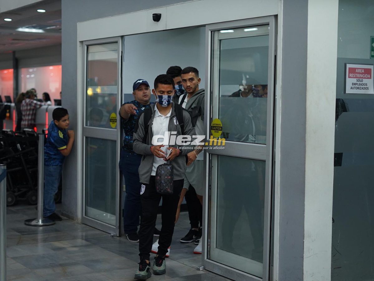 ¡Con todas sus estrellas! Furor de hondureños en llegada del Pachuca, misterioso seguidor de Motagua y el mexicano de 8 millones de euros