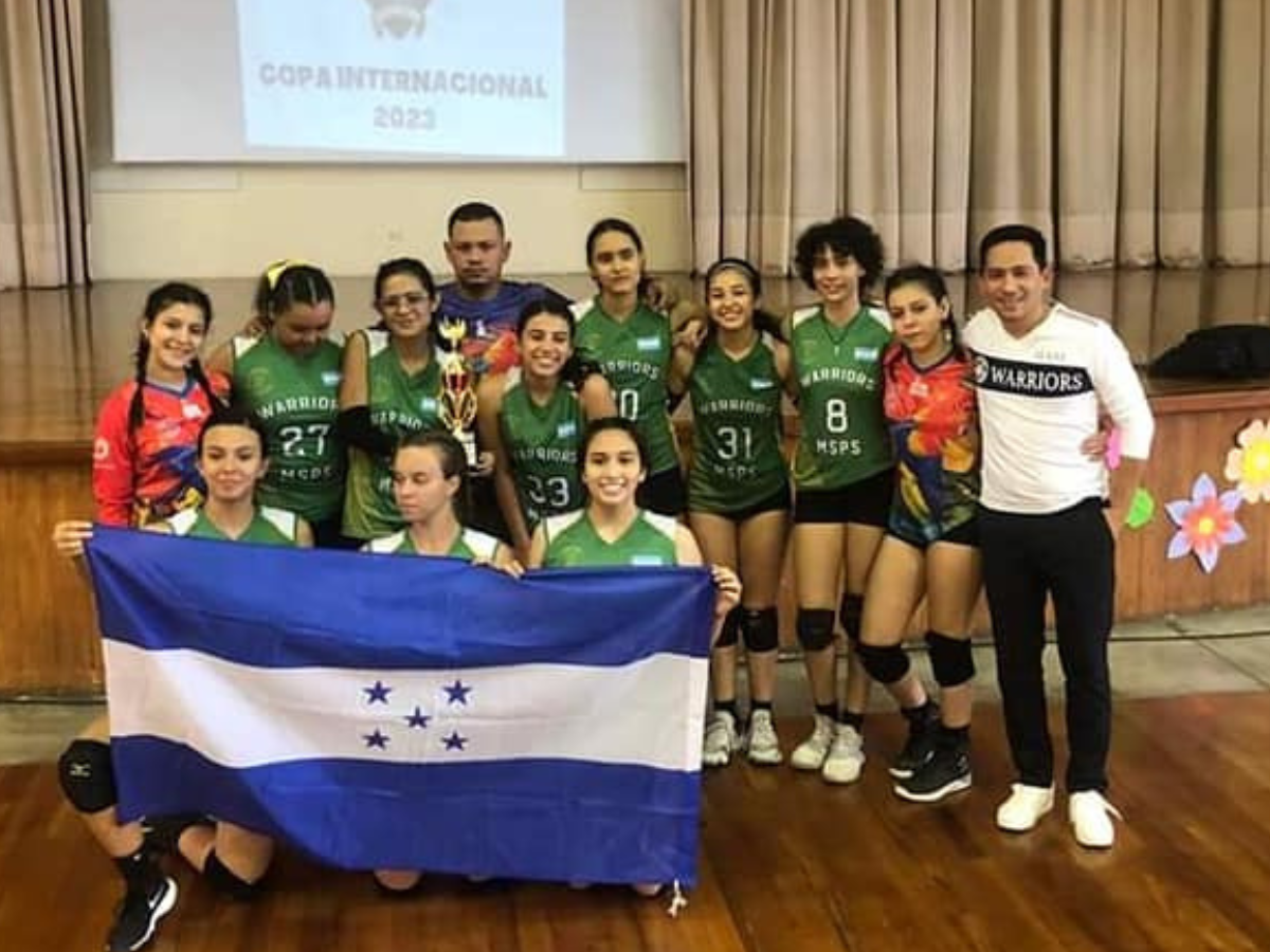 Warriors-MSPS conquista el tercer lugar en campeonato centroamericano de voleibol en Guatemala