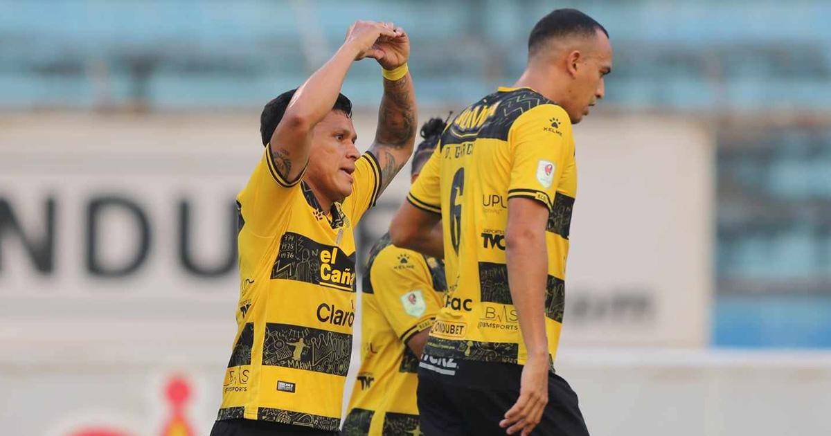 It was Brian Moya's first goal with Real Espana in the National League