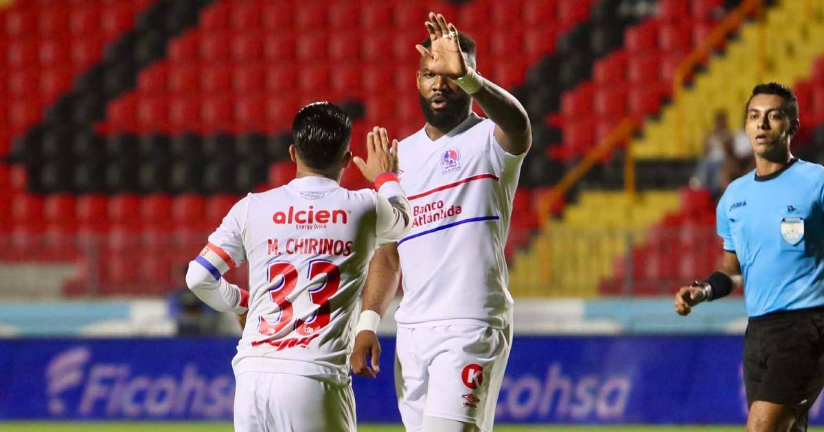 ¡Un doblete de Michaell Chirinos salva al Olimpia y le da un triunfo vital contra un aguerrido Victoria!