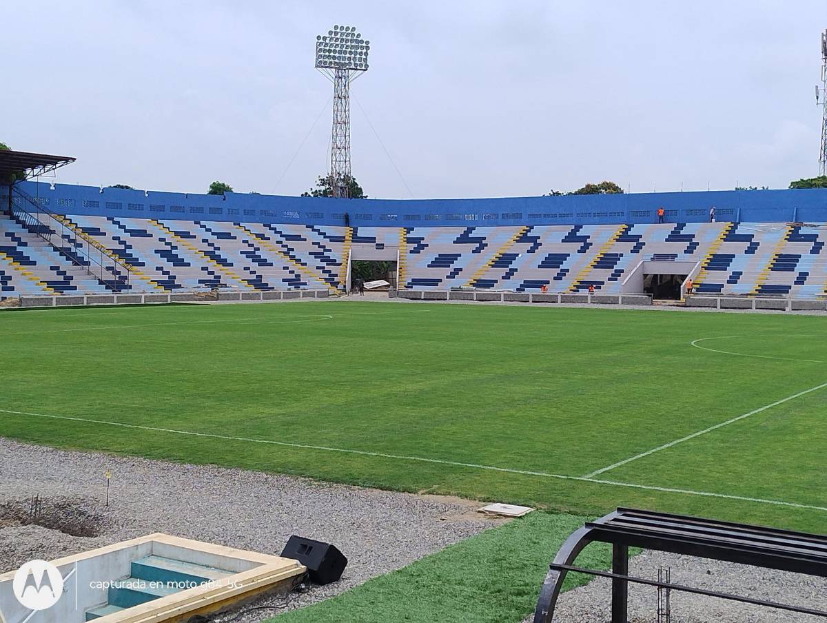 ¡Con novedad en Honduras! El estadio Municipal Ceibeño presenta un cambio total y se prepara para abrir las puertas al fútbol
