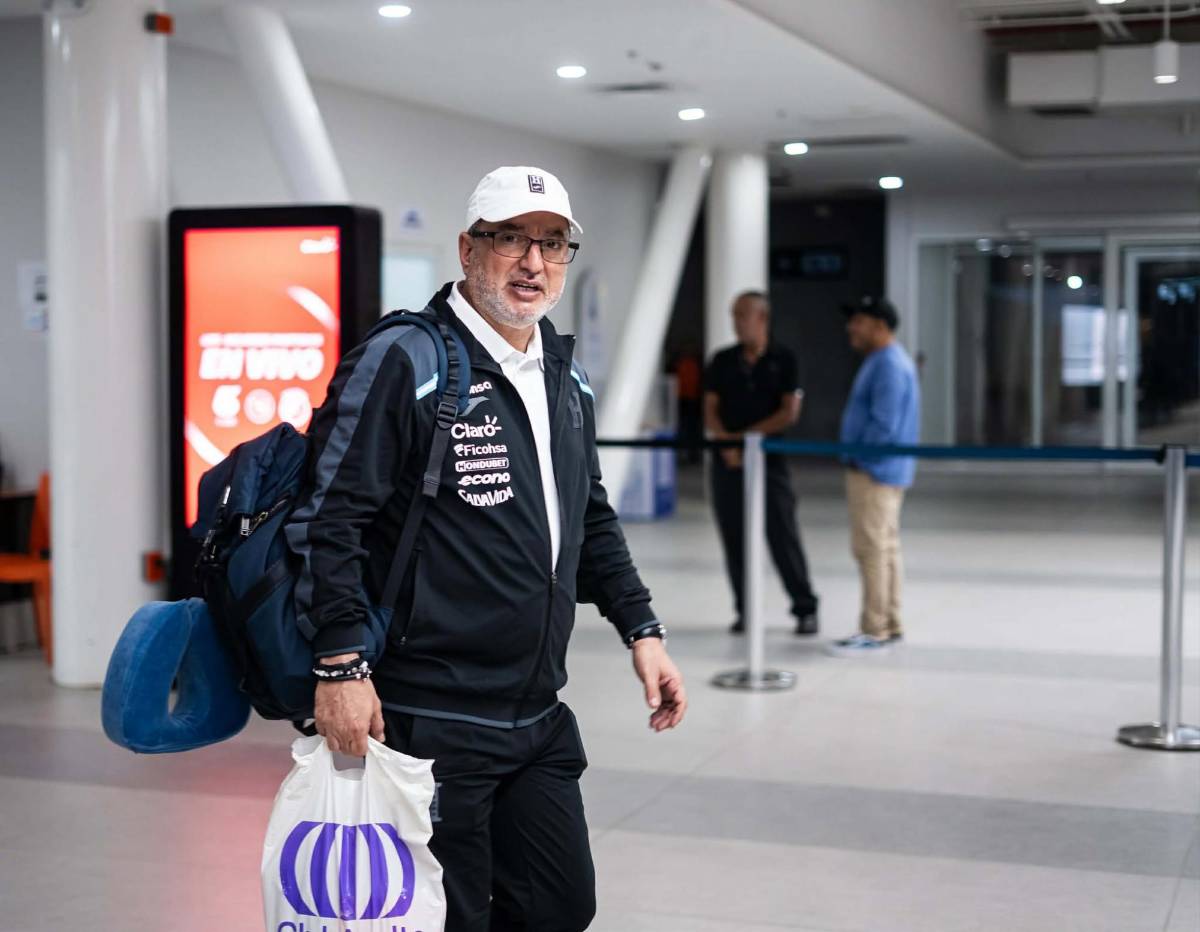 Con rostros felices: así llegaron los futbolistas de Honduras luego del amistoso; José Molina se quedó en España