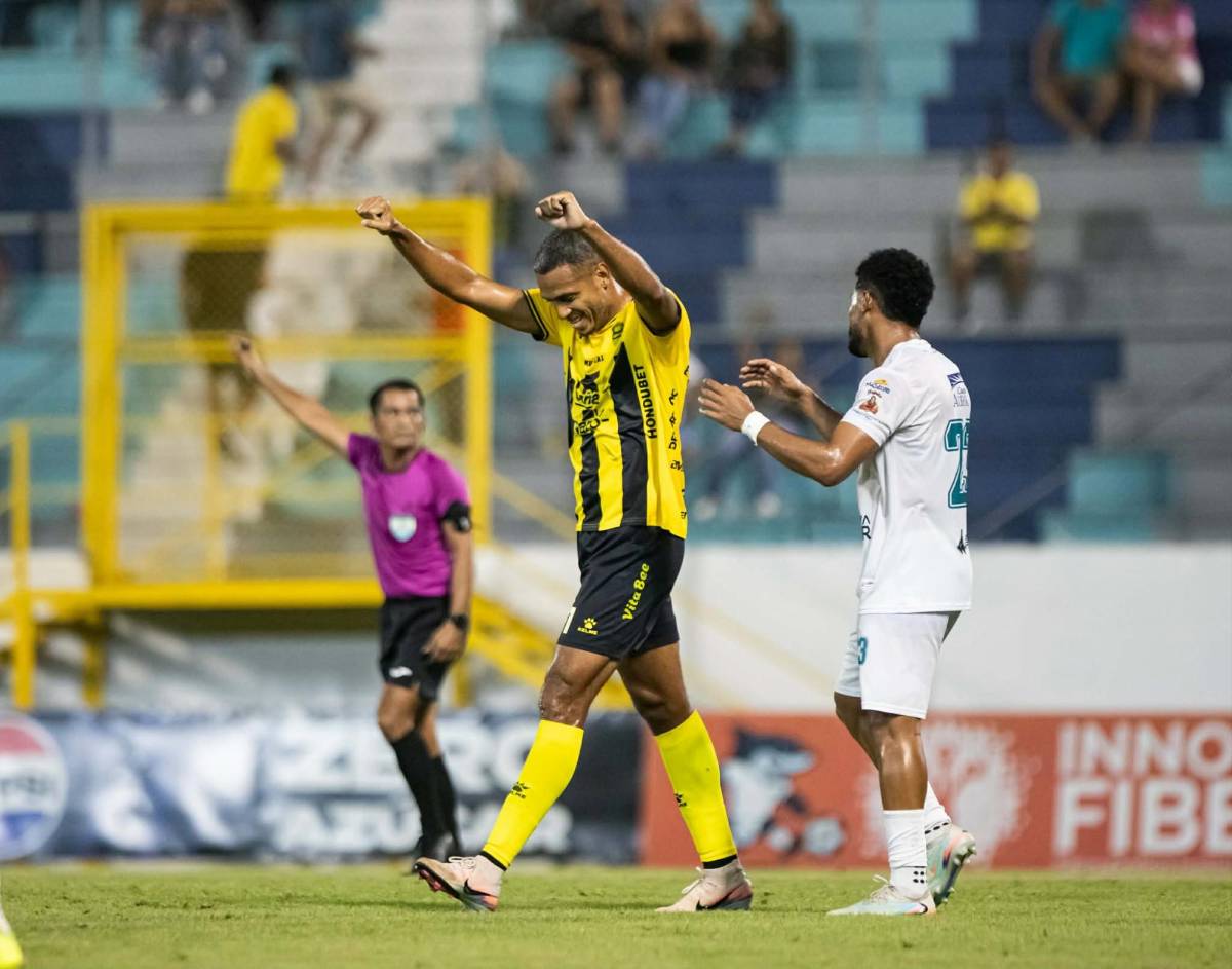 Olimpia, Motagua y Real España perjudicados por los árbitros; Marathón rompe mala racha y lindas chicas en los estadios