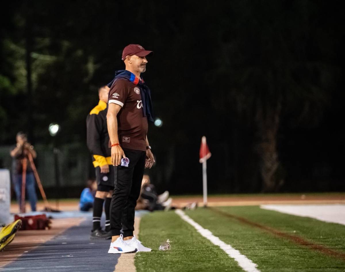 ¡Bochorno en New Orleans! Argentino Agustín Mulet y Riky Zapata se pelean a puño limpio en un amistoso Olimpia-Motagua
