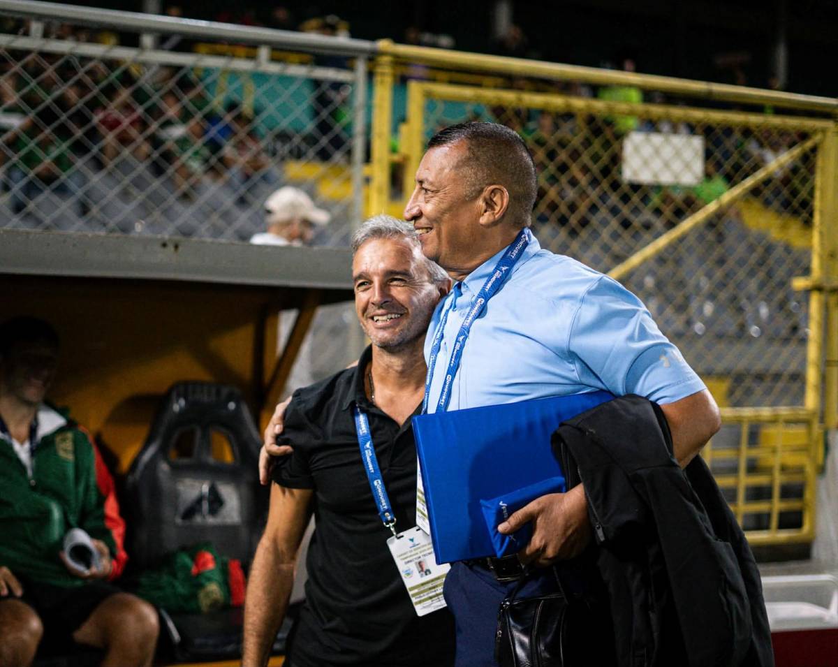 Ovación a Messiniti, Chelito fiel a Dios y hermanitos verdolagas en el juego Marathón vs Juticalpa FC