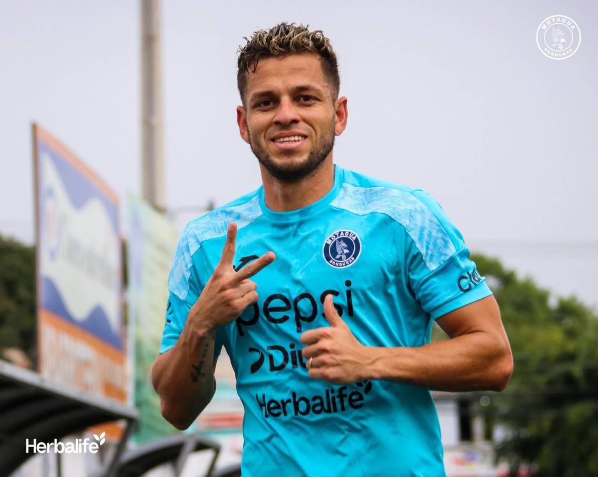 ¿A quién regaló la camisa Messi? Uno sin equipo y dos se retiraron: El hoy de Honduras frente a Argentina en 2022