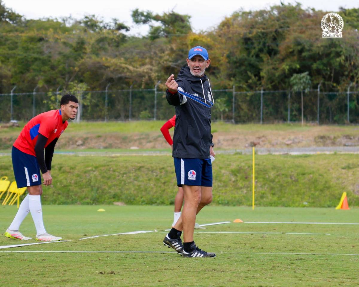 ¡Tres bajas! Olimpia y la alineación titular que prepara en el debut pensando en el Tri