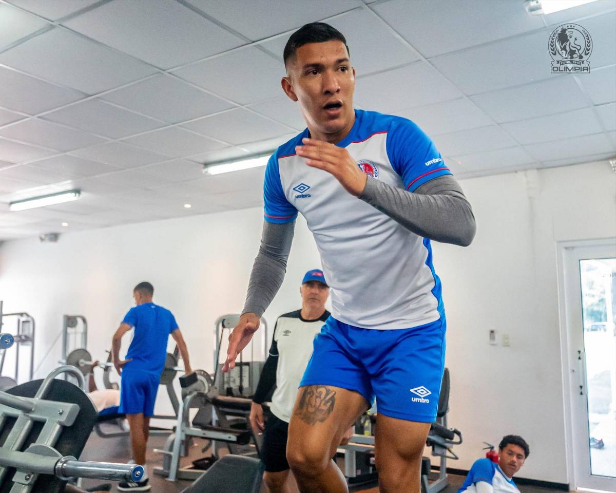 ¿Qué pasa con los refuerzos? Espinel tiene su base y así se perfila la alineación titular del Olimpia contra Real España