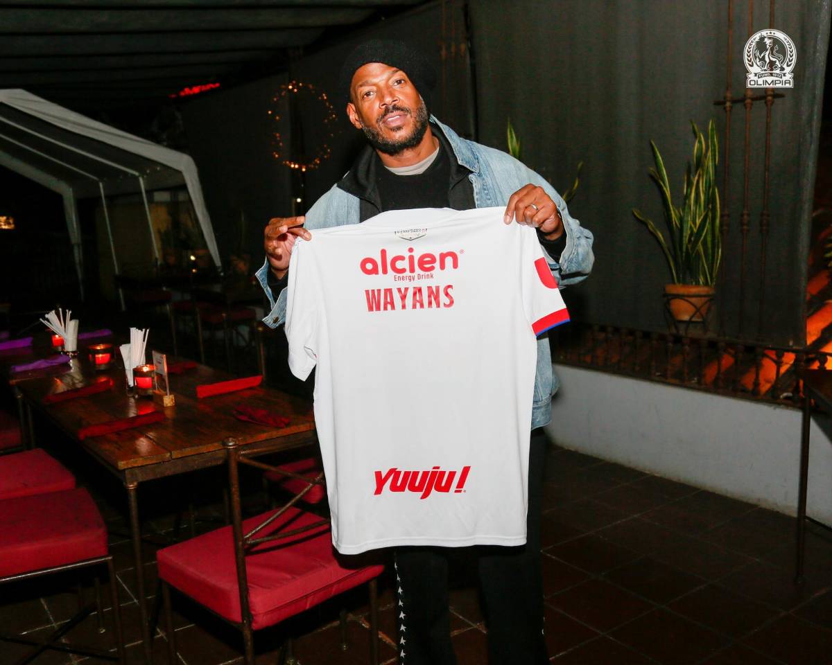 ¿Quién es Marlon Wayans y qué hace en Honduras? Olimpia y Motagua le muestran cariño por su visita
