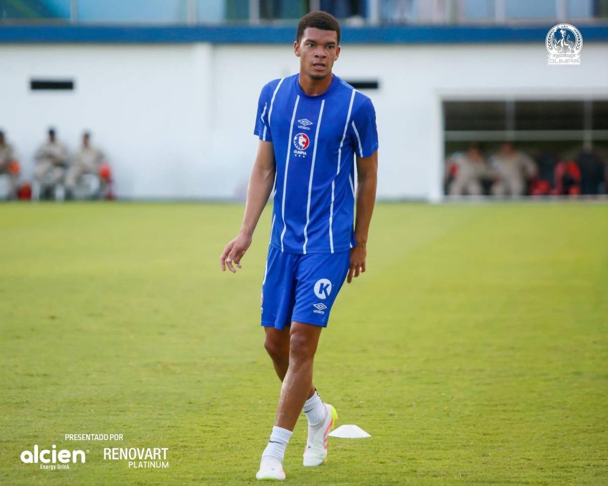 ¡Uno más a la lista! Eduardo Espinel sigue con la línea de potenciar y debutar jóvenes en el Olimpia