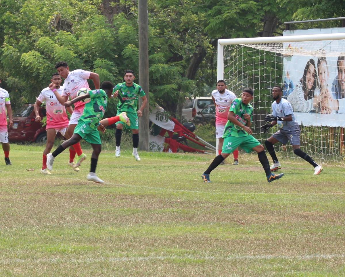 Gran fiesta y buen fútbol en la Copa Mariachi en San Pedro Sula: Rambo de León aparece y también jugadores de la Liga Nacional