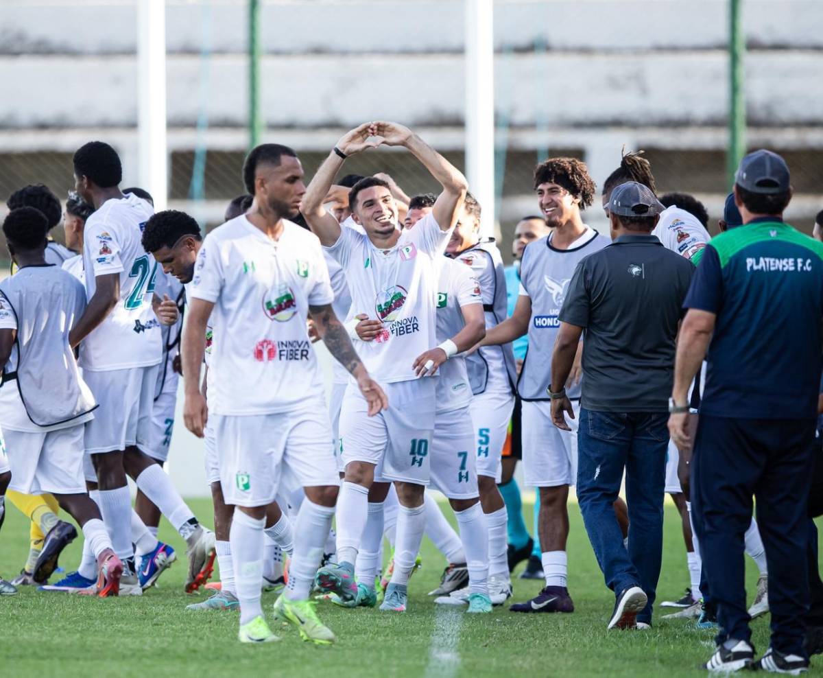 Platense domó a Marathón: la fiesta en el Excelsior, tarde soñada de 'Yio' Puerto y golazo de Wecolme