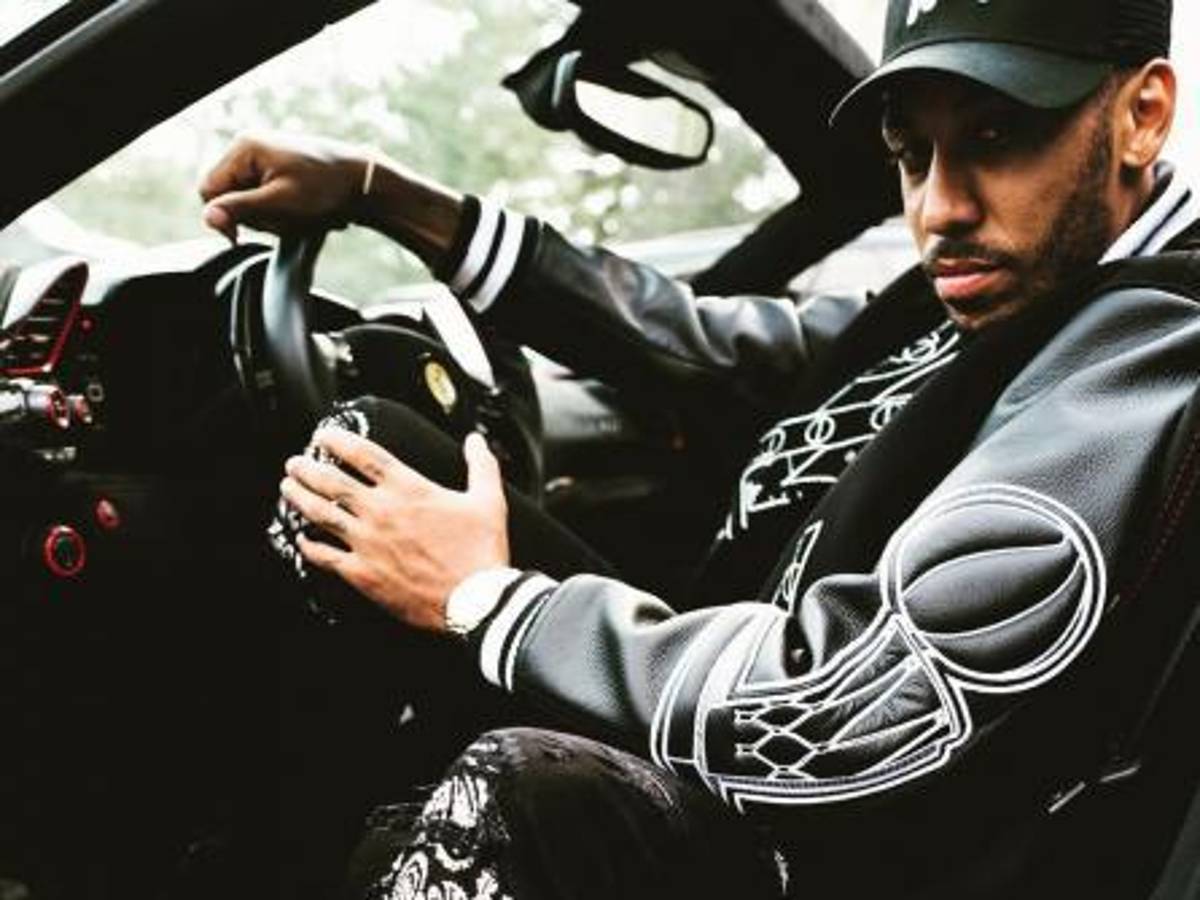 De vacaciones, recibiendo premios y festejando: Así se olvidan del Mundial los cracks que no fueron a Qatar 2022