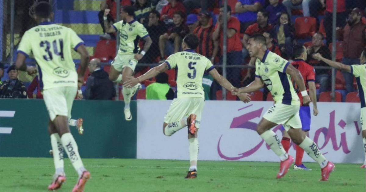 Motagua empata ante Municipal y avanza a cuartos de Copa Centroamericana