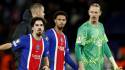 PSG podría ser castigado por UEFA luego de la pancarta que desplegaron los aficionados ante el Barcelona.