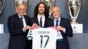 Cucurella ya posa con las 15 copas de Europa del Real Madrid: Es un día especial para mí