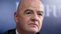 El presidente de la FIFA ha sido acusado de chantaje y se oponen a su reelección al mando de la FIFA.
