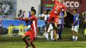 Hondupino celebrando el gol de Cristian Dereck en el estadio Marcelo Tinoco en Danlí. Fotos David Romero.