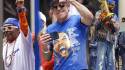 Miles de personas se congregaron en Nueva York, entre ellos famosos actores y cantantes quienes festejaron el título de la NBA conquistado por la Knicks quienes vencieron en las finales a los San Antonio Spurs.