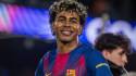 Lamine Yamal se ha convertido en la estrella del Barcelona con 18 años y disputará su primer Mundial con España.