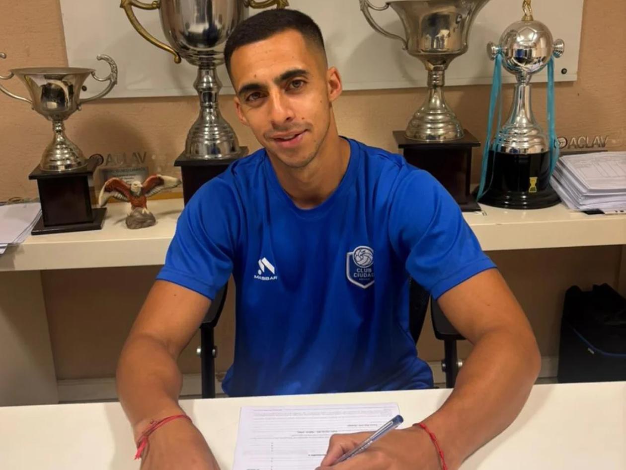 <b>Carlos Emanuel Cuello Azambuya es la pieza que Olimpia incorporará.</b>