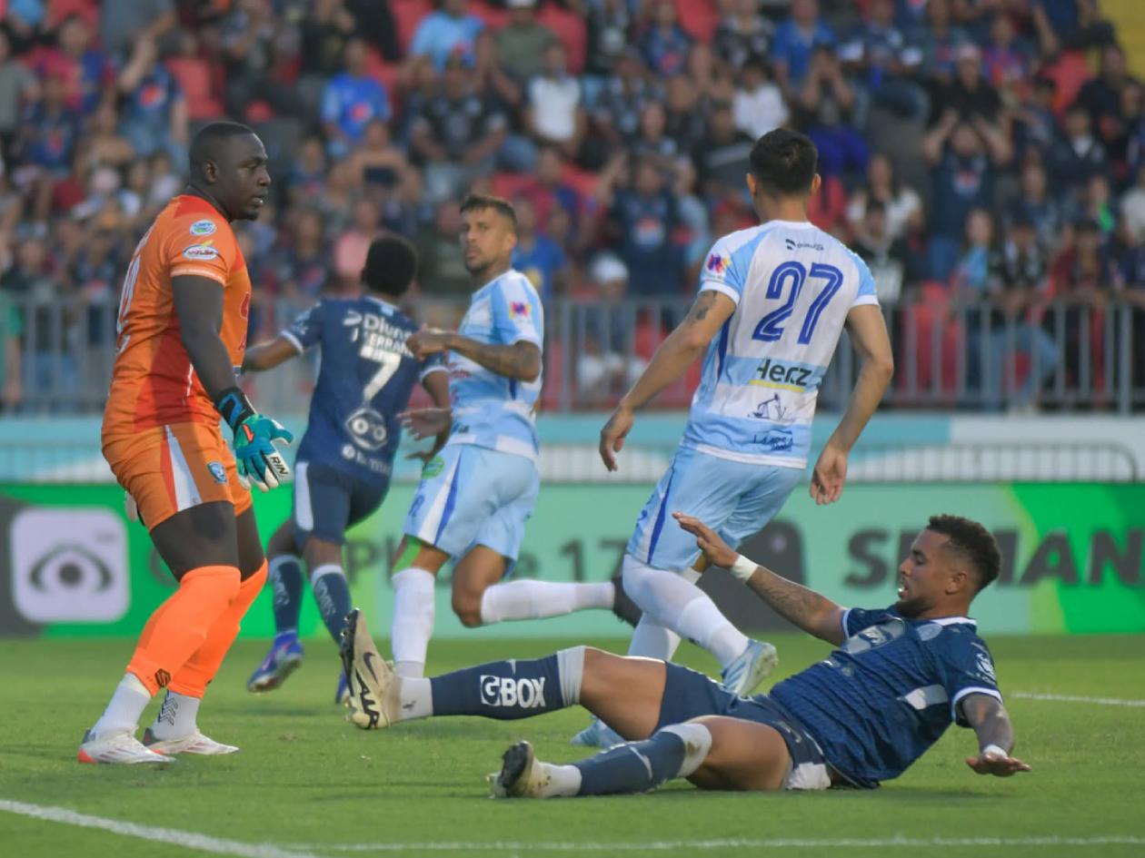 EN VIVO: Génesis no se rinde, le empata a Motagua y está clasificando a la final