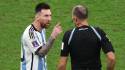 Messi tuvo varias discusiones durante el partido contra Mateu Lahoz.