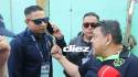 Discusión entre Samuel García y Emilio Izaguirre en el portón del acceso al estadio Juan Ramón Brevé Vargas. Fotos David Romero.
